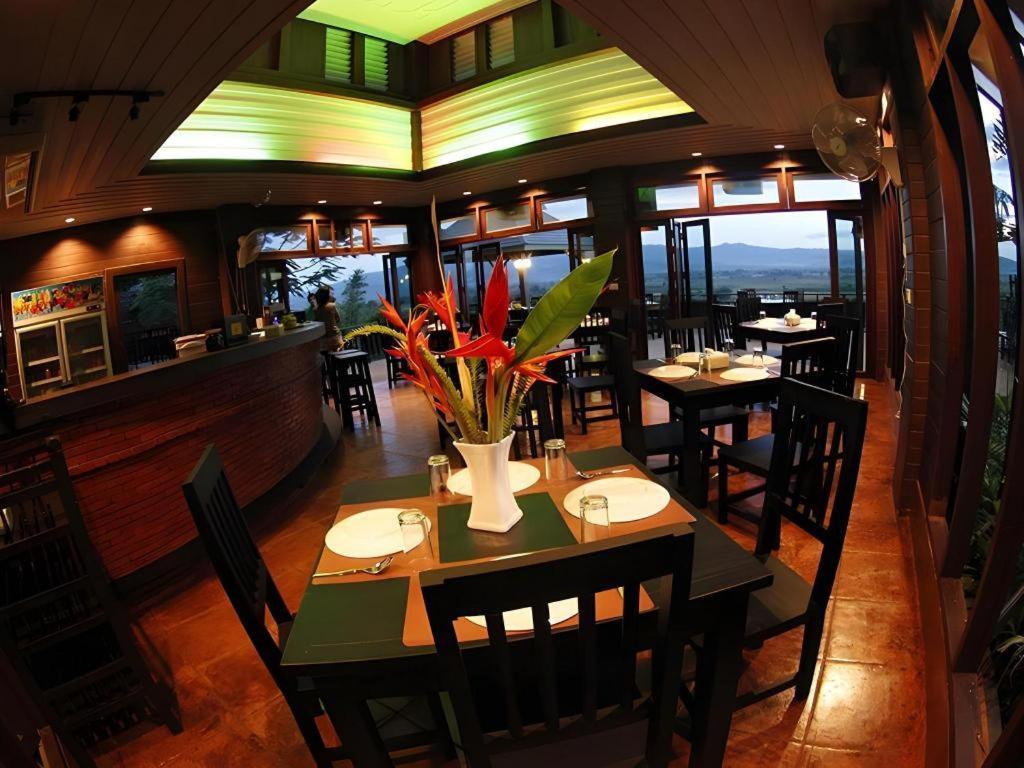 Mae Ai Thaton Hill Resort מראה חיצוני תמונה