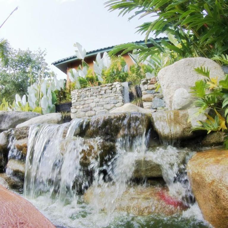 Mae Ai Thaton Hill Resort מראה חיצוני תמונה